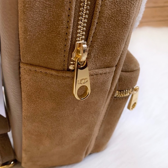 UGG Dannie Mini Backpack Sheepskin In Chestnut - Picture 4 of 10